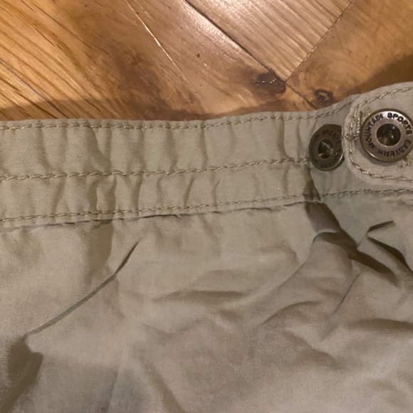 Hiking capris - Picture 12 of 12